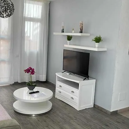 Apartment Kalma 1
